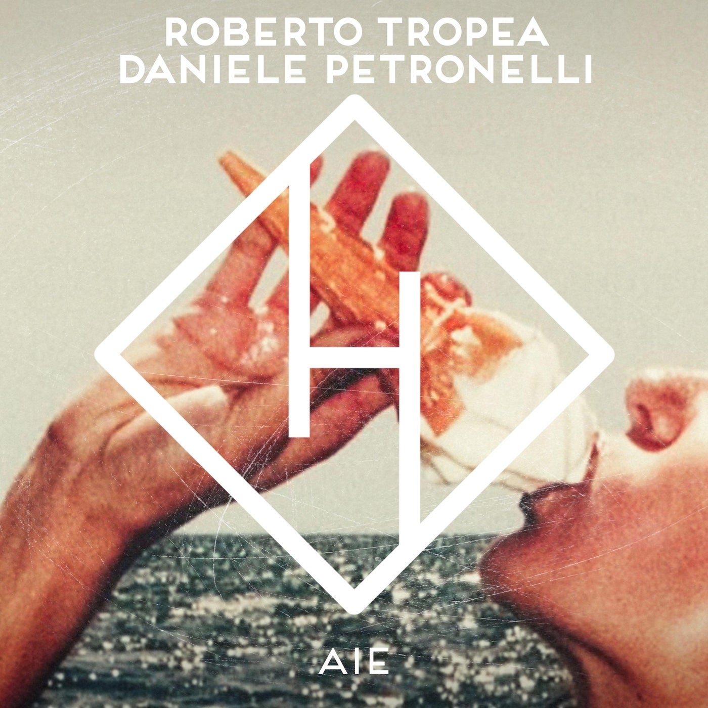 Cover - Daniele Petronelli, Roberto Tropea - Aie (Extended Mix)