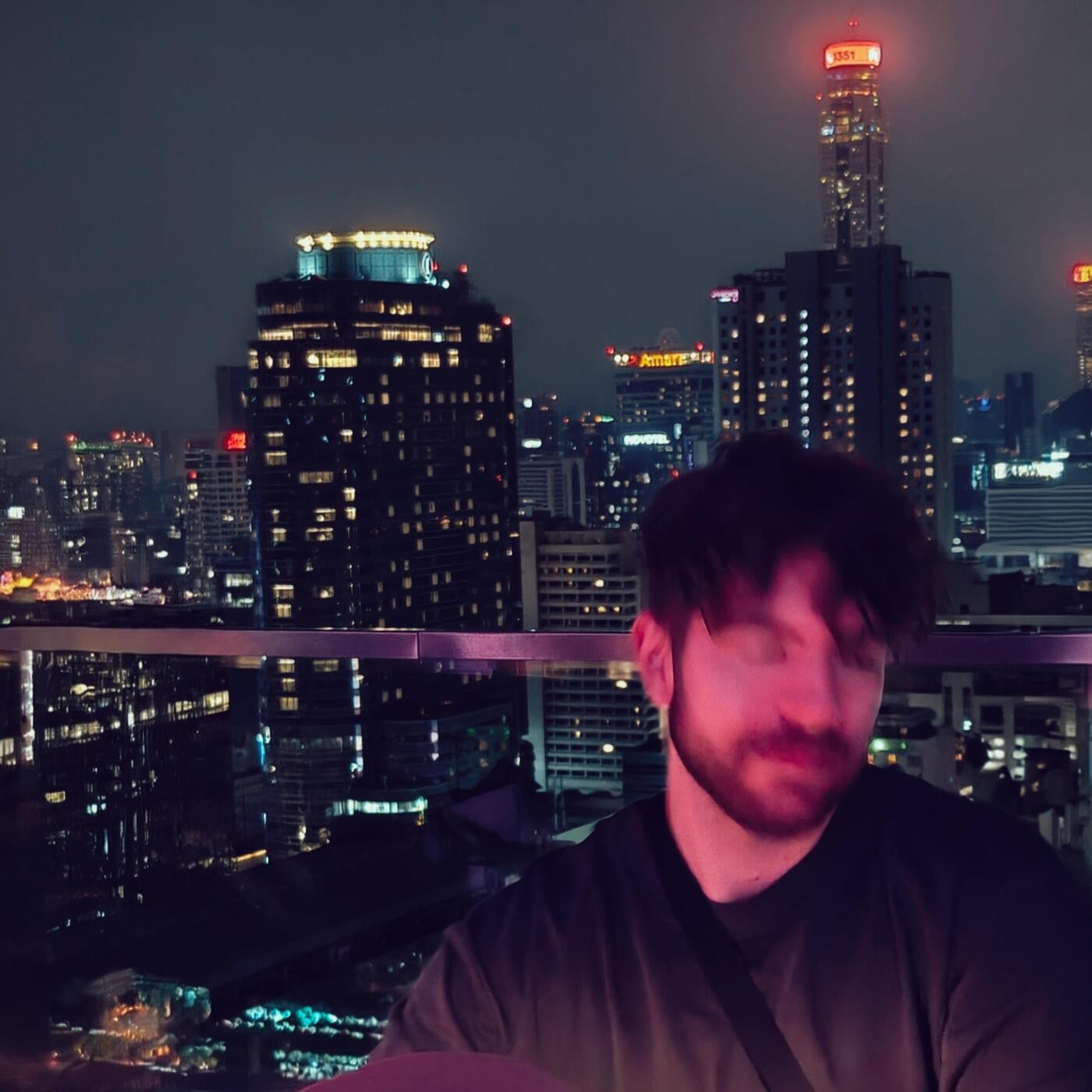 Cover - Luzkan - Looking Back (Original Mix)