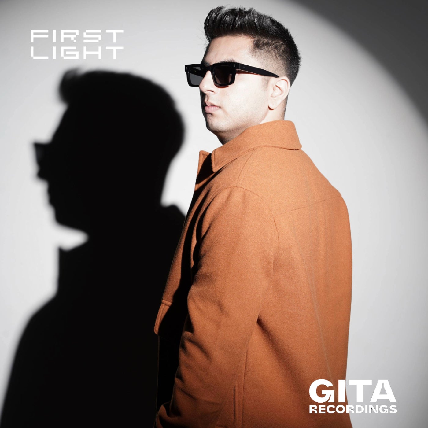 Cover - DNKLE - FIRST LIGHT (Original Mix) Promo tools